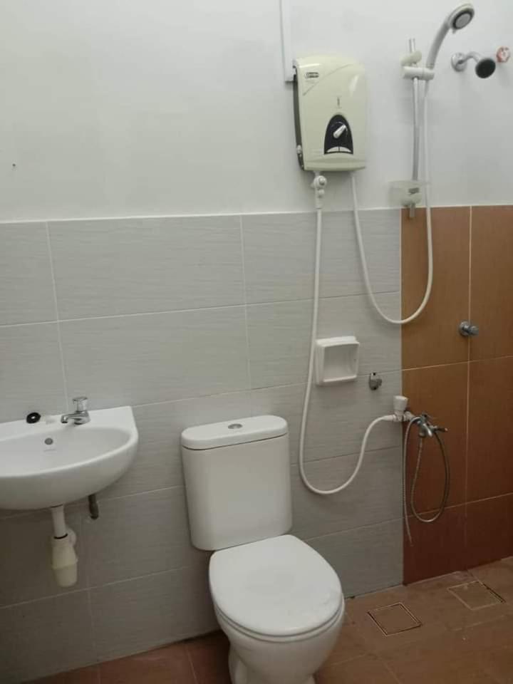 Friendly Homestay Malacca Exteriör bild